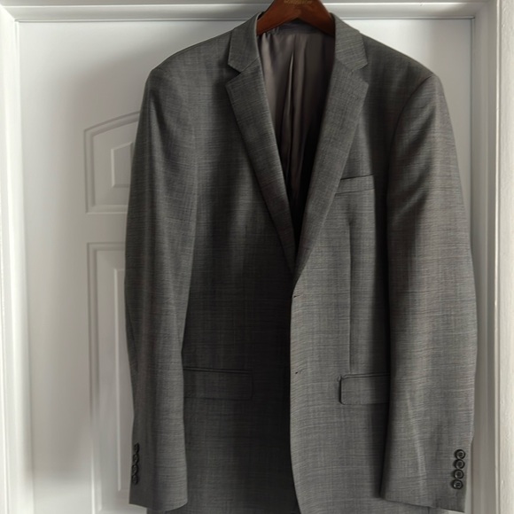 Men’s sport coat. Gently worn. Beautiful - Picture 1 of 4